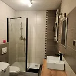 Zielone Tarasy Z Ogrodkiem Apartman